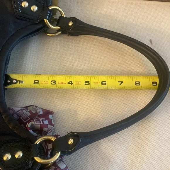 Coach F23308 black leather pleated purse with gold hardware - Picture 5 of 11